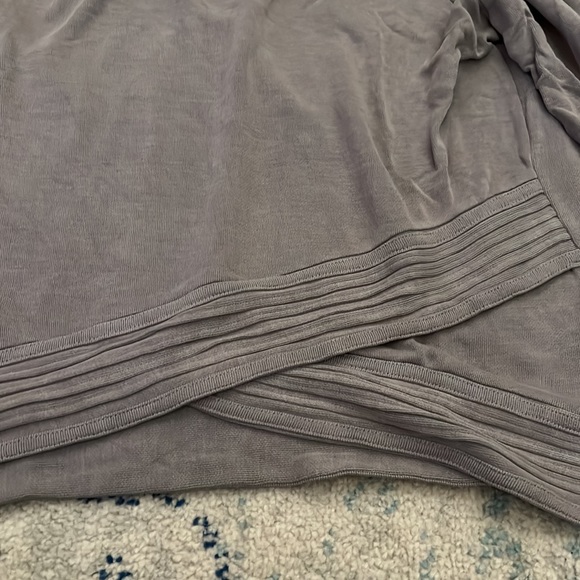 Athleta Shirt - Picture 2 of 3